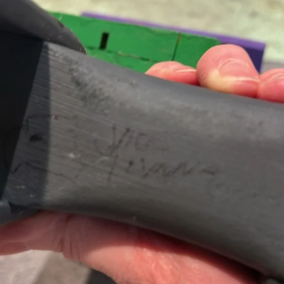 Handmade, artist signed painted Clever Cat birdhouse with removable birds - Picture 6 of 9